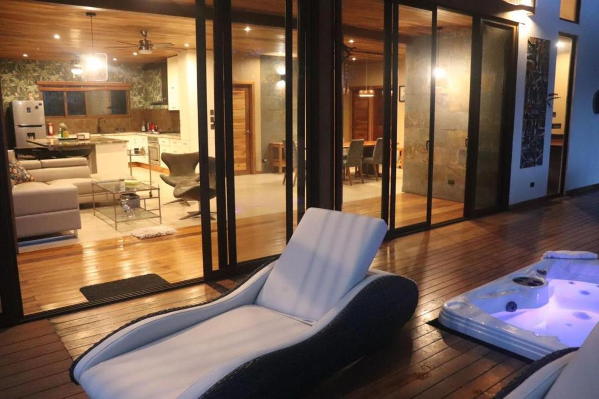 Villa Corcovado Nature Wonders-villas-houses-tents-pool-jacuzzi-ac-amazing Views