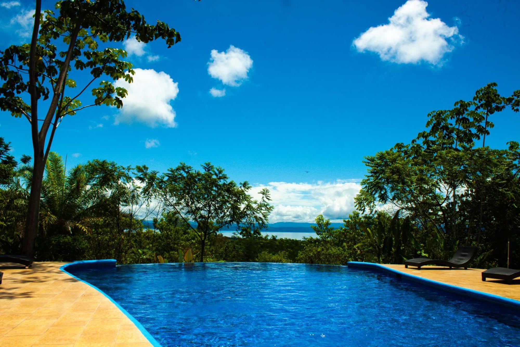 Villa Corcovado Nature Wonders-villas-houses-tents-pool-jacuzzi-ac-amazing Views *